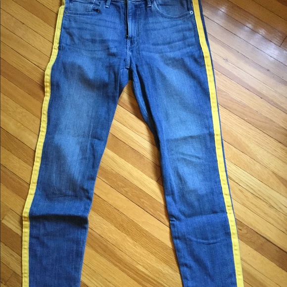 EXPRESS Jeans with side Gold Stripe - Picture 2 of 8
